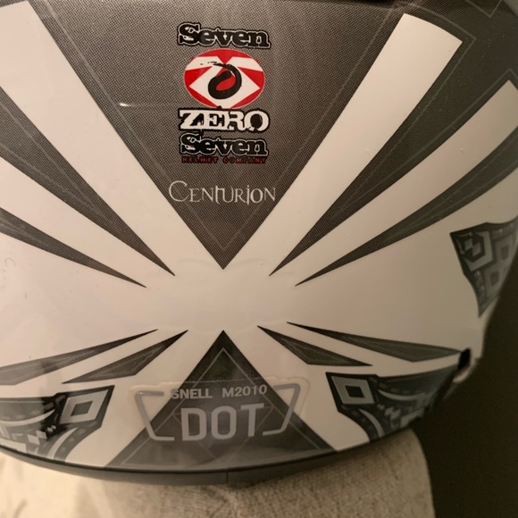 Seven Zero Seven Helmet Co. Motorcycle Helmet - Picture 3 of 6